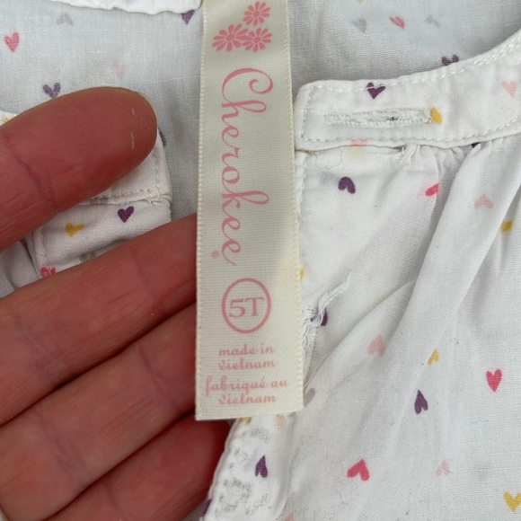 Cherokee girl’s hearts 💕 blouse, size 5T. - Picture 12 of 12